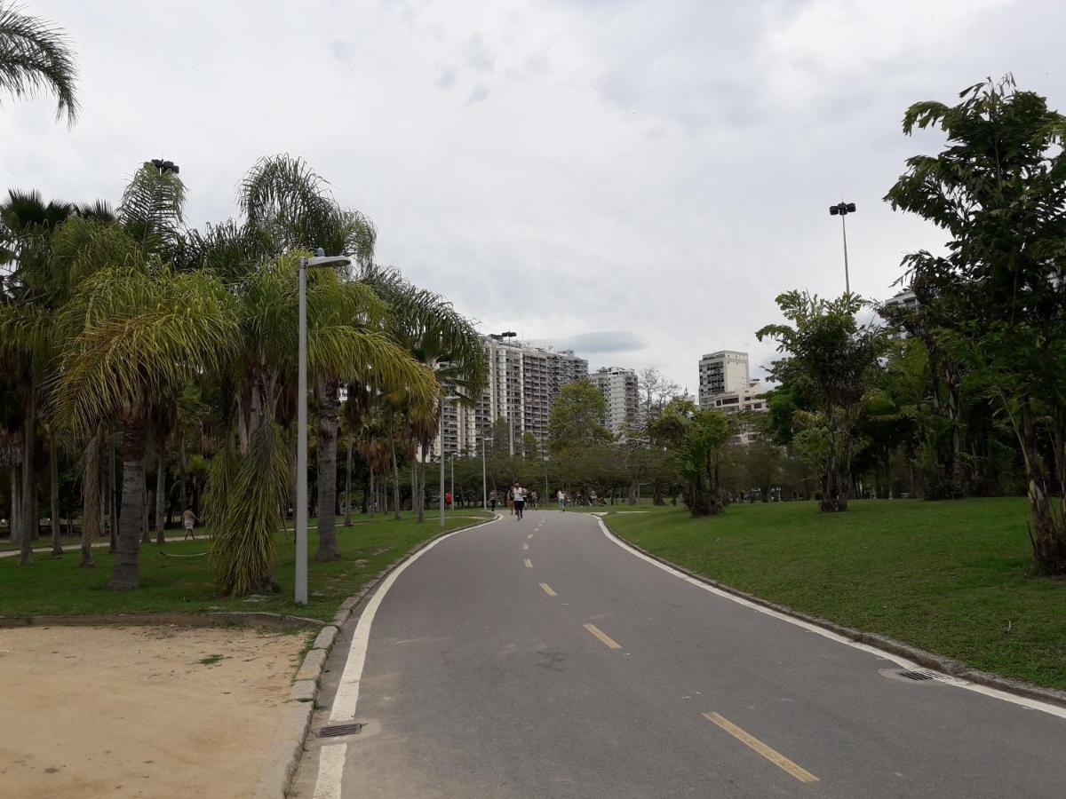 Kitnet Elvis Presley - Largo Do Machado Albergue Río de Janeiro Exterior foto